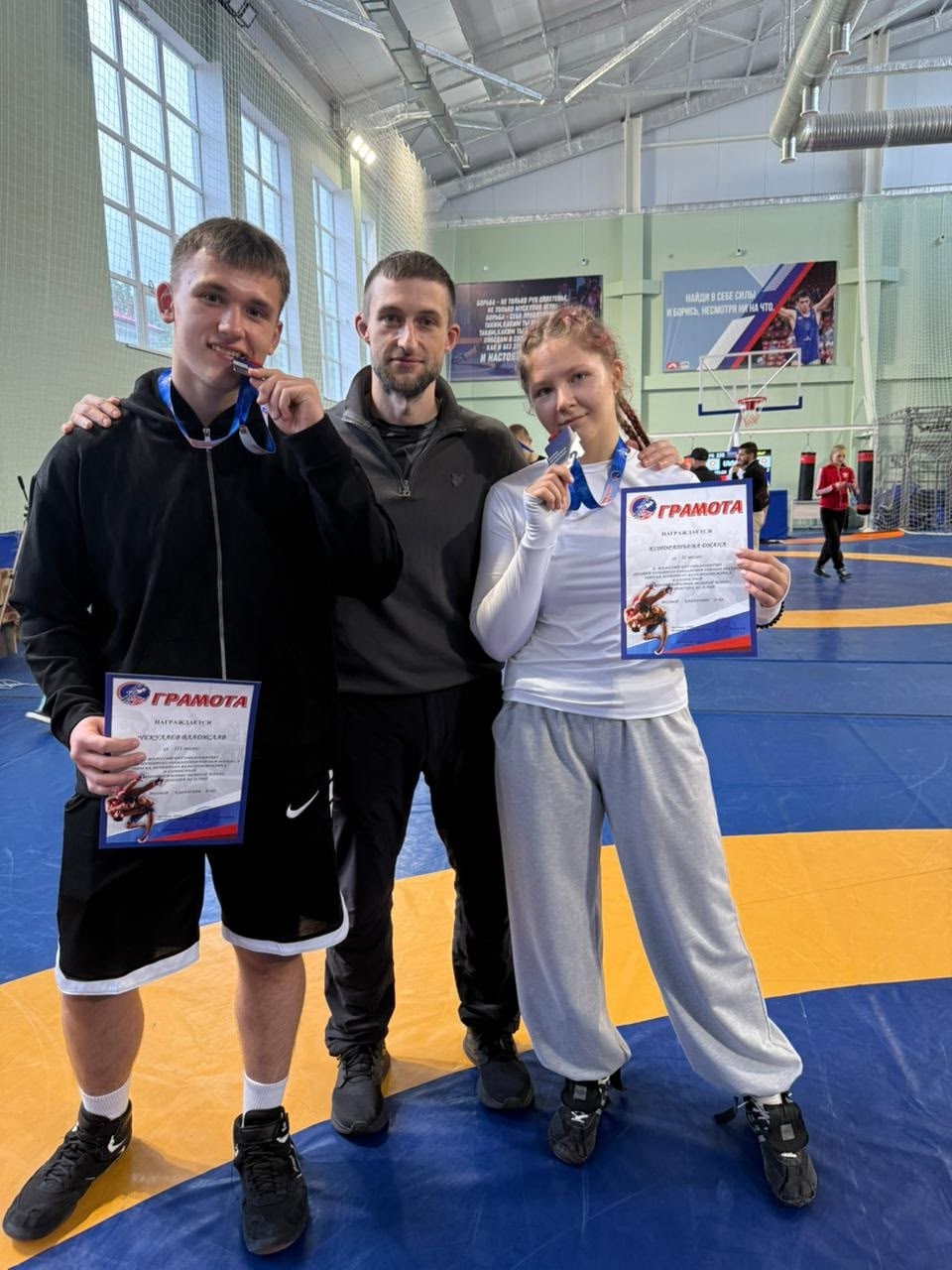 mbkmvg1HatW7Ukyv 8f9Pda7Vw5svQ3NYYyao MxbVsLJIYa60Ji9db9AU2BuV3KPfxq2Md1LAFC02hW12BrS2ke